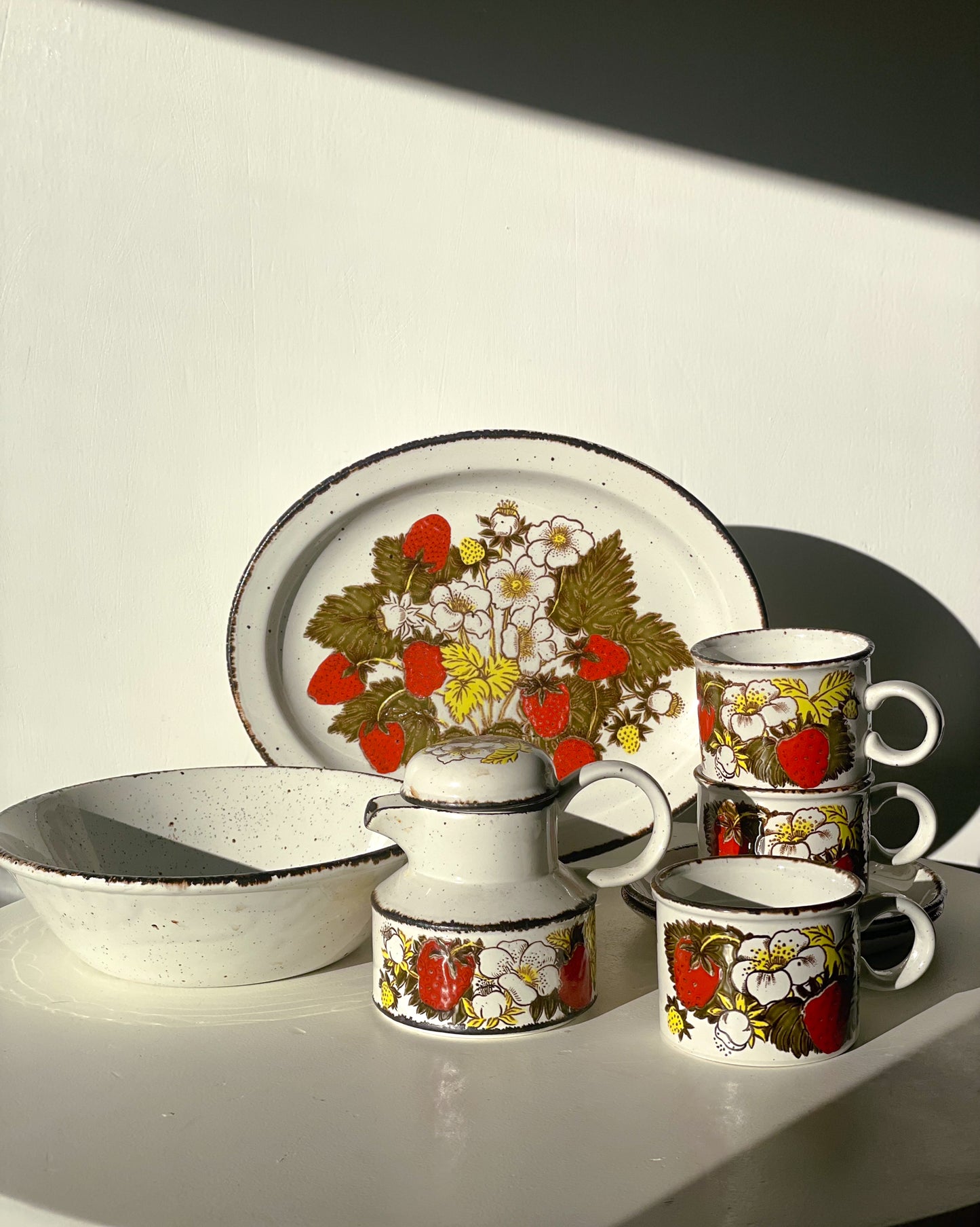 Strawberry Serving Plate